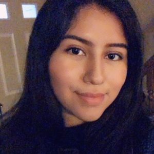 Meet your Posher, Daniela